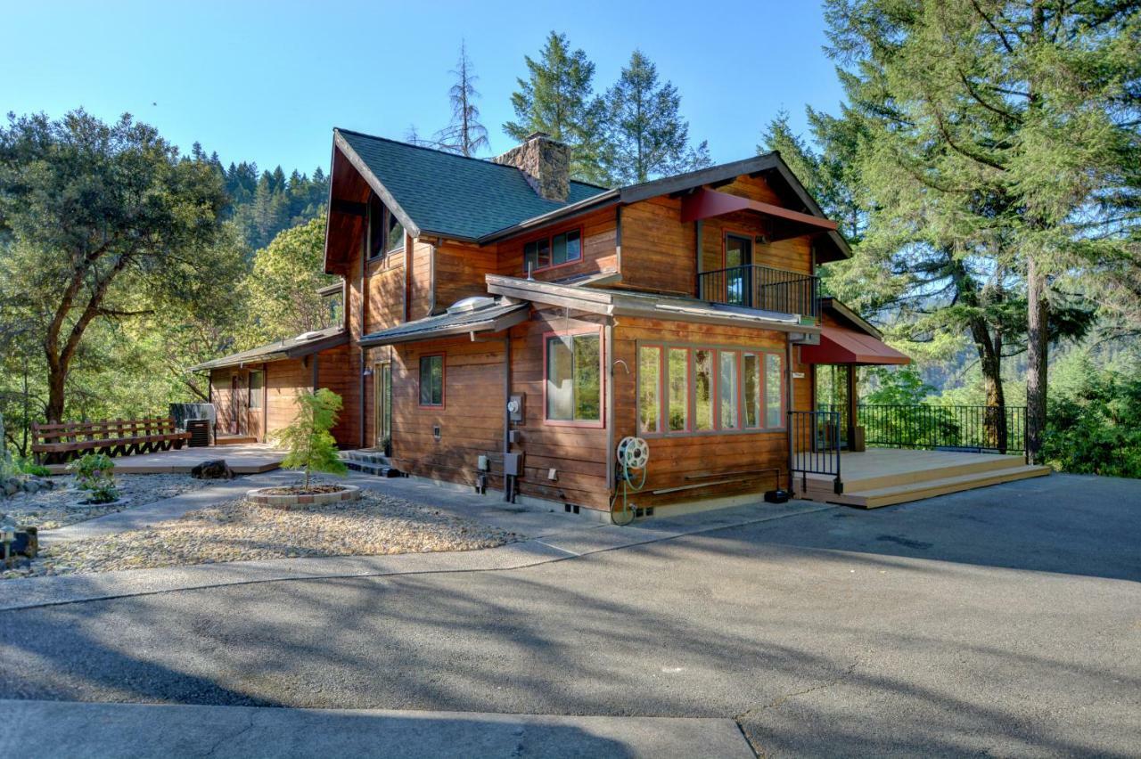 Merlin Morrisons Rogue River Lodge מראה חיצוני תמונה